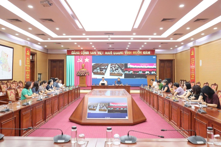 Hội thảo khoa học cấp quốc gia với chủ đề “Một số vấn đề lý luận và thực tiễn về hoàn thiện mô hình chính quyền địa phương hai cấp”- Ảnh 2.