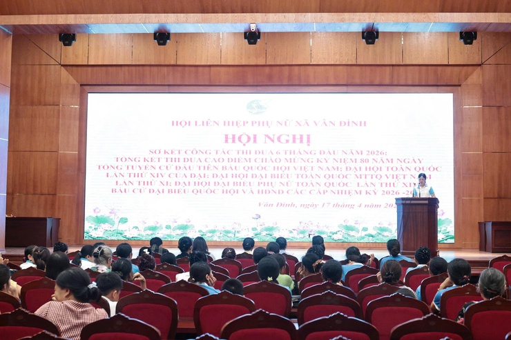 HỘI LHPN XÃ VÂN ĐÌNH:  XÂY DỰNG HÌNH ẢNH NGƯỜI PHỤ NỮ VÂN ĐÌNH VĂN MÌNH, HIỆN ĐẠI, TRÁCH NHIỆM VỚI CỘNG ĐỒNG. - Ảnh 2.