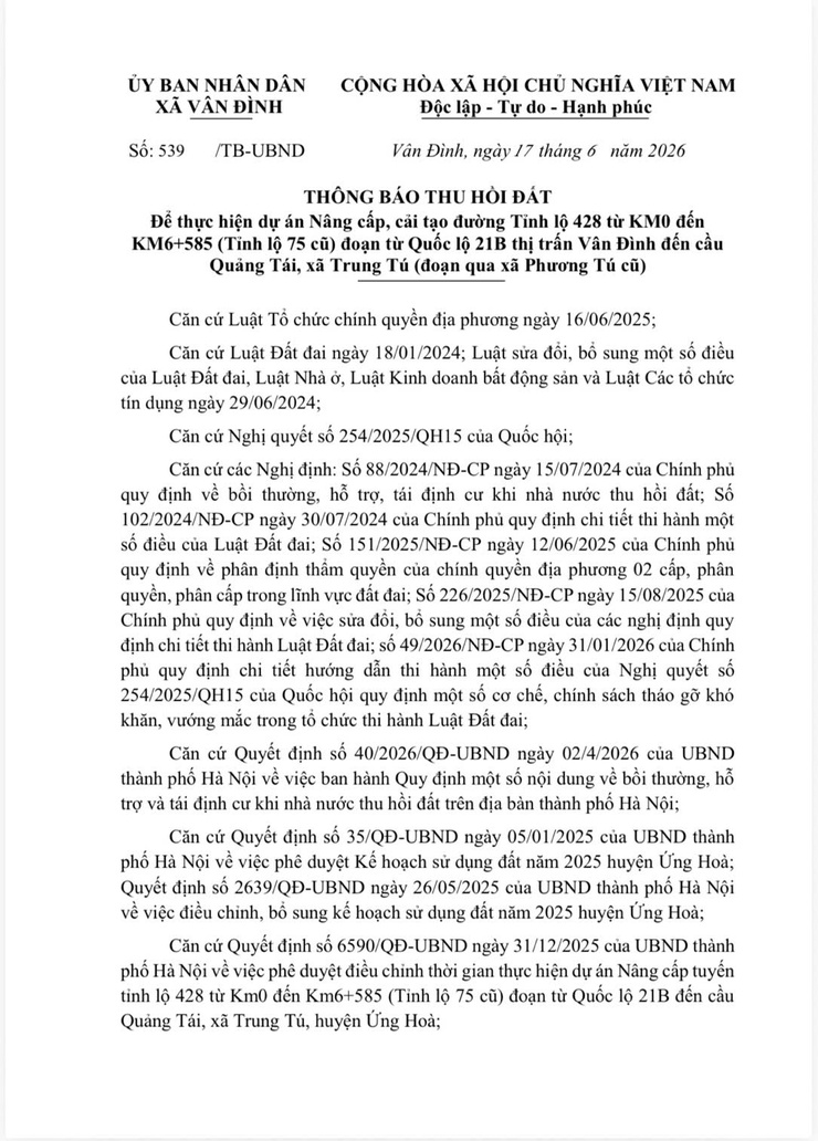 THÔNG BÁO THU HỒI ĐẤT
Để thực hiện dự án Nâng cấp, cải tạo đường Tỉnh lộ 428 từ KM0 đến KM6+585 (Tỉnh lộ 75 cũ) đoạn từ Quốc lộ 21B thị trấn Vân Đình đến cầu Quảng Tái, xã Trung Tú - Ảnh 1.