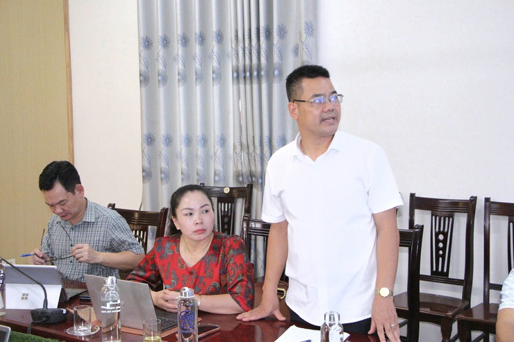 Hội nghị thông qua dự thảo phương án cưỡng chế thu hồi đất thực hiện Dự án cải tạo, nâng cấp Quốc lộ 6 đoạn Ba La - Xuân Mai- Ảnh 6.