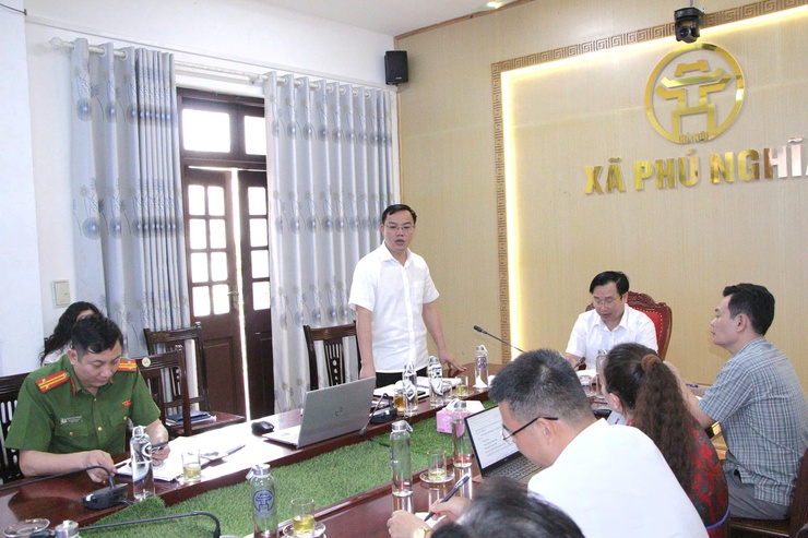 Hội nghị thông qua dự thảo phương án cưỡng chế thu hồi đất thực hiện Dự án cải tạo, nâng cấp Quốc lộ 6 đoạn Ba La - Xuân Mai- Ảnh 8.