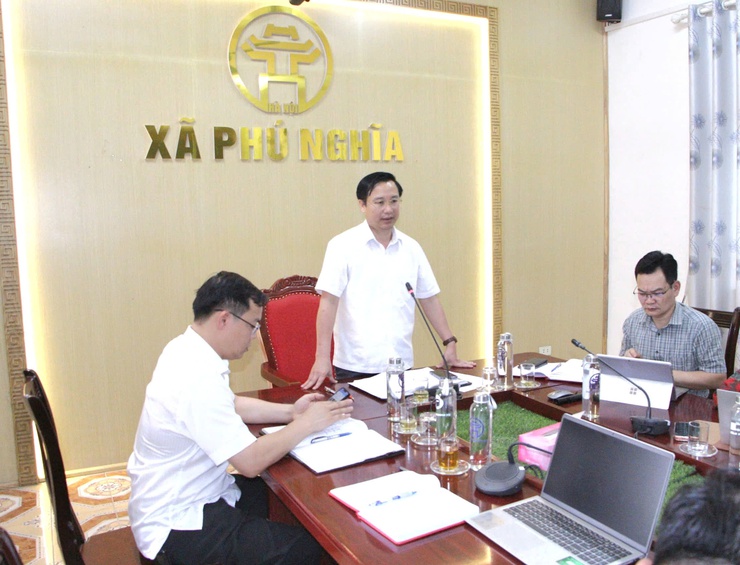 Hội nghị thông qua dự thảo phương án cưỡng chế thu hồi đất thực hiện Dự án cải tạo, nâng cấp Quốc lộ 6 đoạn Ba La - Xuân Mai- Ảnh 11.