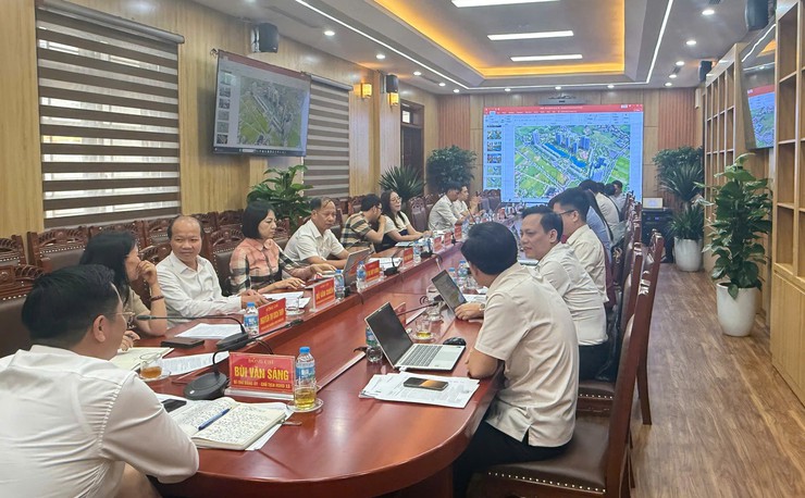 Ban Thường vụ Đảng ủy xã Tam Hưng nghe báo cáo về Dự án Nhà ở xã hội Tam Hưng - xã Tam Hưng- Ảnh 2.