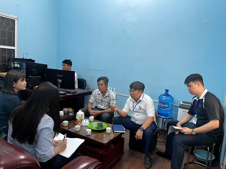 UBND xã Bình Minh tổ chức kiểm tra công vụ đột xuất tại Trạm Y tế xã và Trung tâm Dịch vụ tổng hợp xã- Ảnh 2.