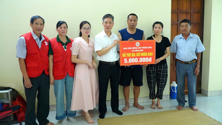 DÂN HOÀ THĂM HỎI, ĐỘNG VIÊN VÀ TRAO TẶNG ĐỊA CHỈ NHÂN ĐẠO NĂM 2026- Ảnh 2.