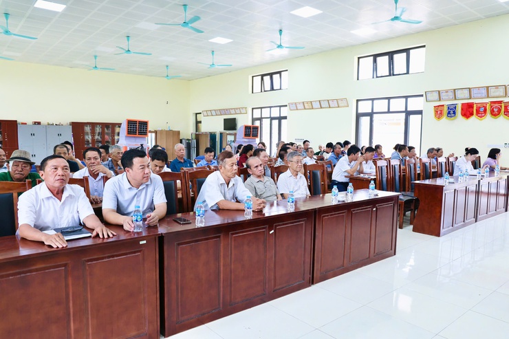 Tổ đại biểu số 3 HĐND xã đơn vị bầu cử số 5 tiếp xúc cử tri cụm Đông Sơn trước kỳ họp thường lệ giữa năm 2026- Ảnh 2.