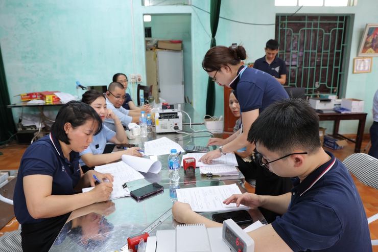 Phú Nghĩa chi trả hơn 131,5 tỷ đồng bồi thường, hỗ trợ giải phóng mặt bằng Dự án cải tạo, nâng cấp Quốc lộ 6 đoạn Ba La - Xuân Mai- Ảnh 4.