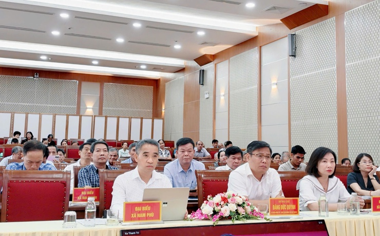 Cử tri xã Nam Phù quan tâm kiến nghị về Dự án trục đại lộ cảnh quan sông Hồng- Ảnh 2.