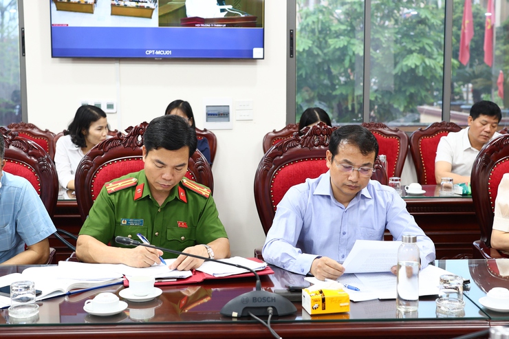 ĐẢNG ỦY XÃ THẠCH THẤT TIẾP SÓNG HỘI THẢO KHOA HỌC QUỐC GIA VỀ HOÀN THIỆN MÔ HÌNH CHÍNH QUYỀN ĐỊA PHƯƠNG HAI CẤP- Ảnh 3.