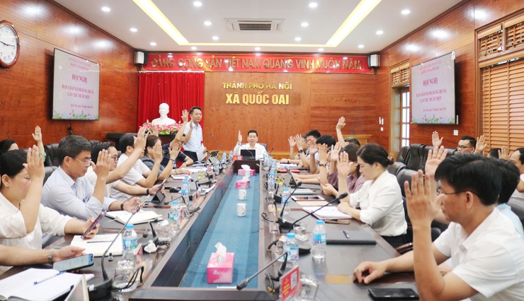 Sắp xếp chi bộ thôn ở Quốc Oai: Tinh gọn bộ máy, nâng cao sức chiến đấu của tổ chức Đảng- Ảnh 5.