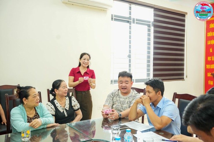 TỔ CHỨC HỌP VÀ BỐC THĂM THỨ TỰ BIỂU DIỄN LIÊN HOAN VĂN NGHỆ QUẦN CHÚNG XÃ HƯNG ĐẠO NĂM 2026- Ảnh 7.