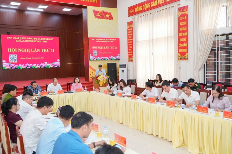 Đảng ủy xã tổ chức Hội nghị Ban chấp hành Đảng bộ xã lần thứ 11, nhiệm kỳ 2025-2030- Ảnh 2.