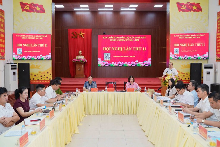 Đảng ủy xã tổ chức Hội nghị Ban chấp hành Đảng bộ xã lần thứ 11, nhiệm kỳ 2025-2030- Ảnh 1.
