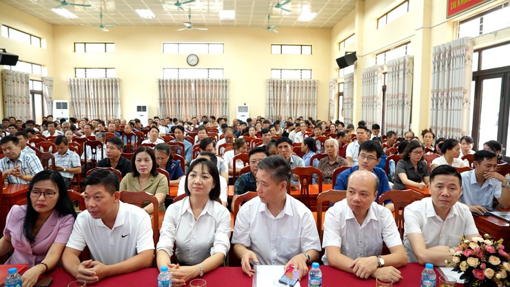 Cập nhật thông tin thời sự thế giới, khu vực và trong nước cho đội ngũ cán bộ cơ sở- Ảnh 1.