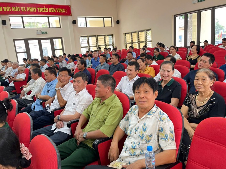 XÃ NỘI BÀI: BÍ THƯ ĐẢNG UỶ, CHỦ TỊCH HĐND, CHỦ TỊCH UBND XÃ ĐỐI THOẠI VỚI MTTQ, CÁC TỔ CHỨC CHÍNH TRỊ - XÃ HỘI VÀ NHÂN DÂN NĂM 2026- Ảnh 15.