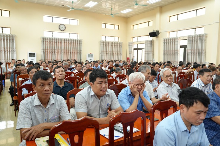 Cập nhật thông tin thời sự thế giới, khu vực và trong nước cho đội ngũ cán bộ cơ sở- Ảnh 2.