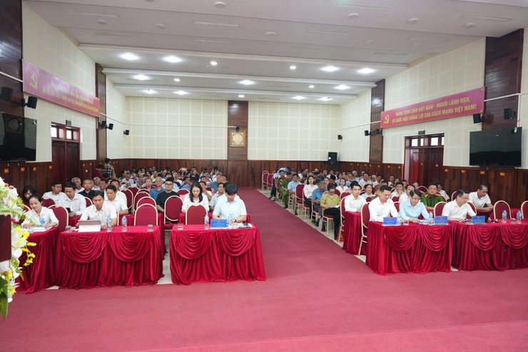 Xã Phù Đổng tổ chức hội nghị Tổng kết công tác quản lý, tổ chức lễ hội và phát động ủng hộ quỹ Đền ơn đáp nghĩa năm 2026- Ảnh 1.