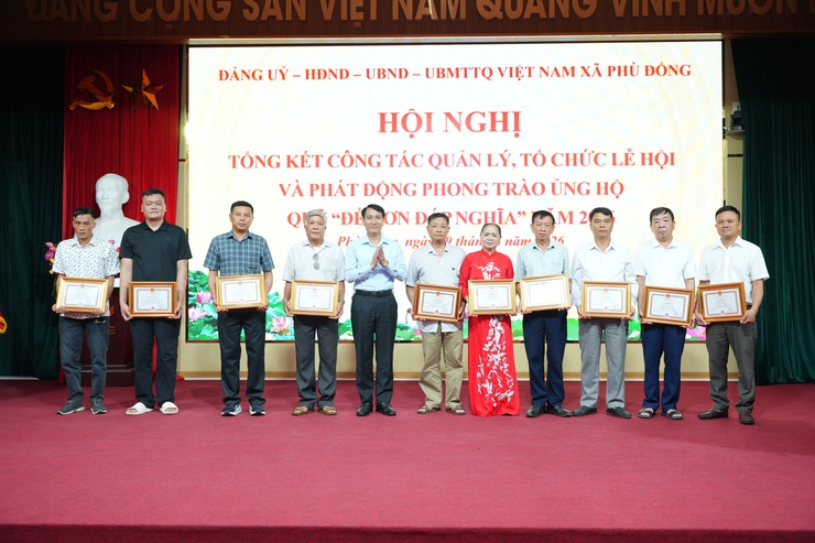 Xã Phù Đổng tổ chức hội nghị Tổng kết công tác quản lý, tổ chức lễ hội và phát động ủng hộ quỹ Đền ơn đáp nghĩa năm 2026- Ảnh 5.