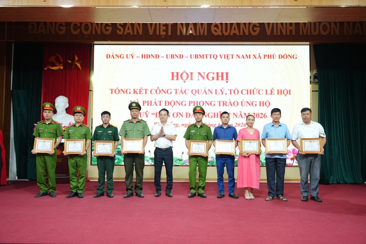 Xã Phù Đổng tổ chức hội nghị Tổng kết công tác quản lý, tổ chức lễ hội và phát động ủng hộ quỹ Đền ơn đáp nghĩa năm 2026- Ảnh 6.