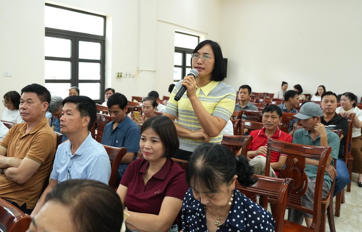 Đảng uỷ xã Bát Tràng giao ban với các chi, đảng bộ trực thuộc, triển khai nhiệm vụ trọng tâm 6 tháng cuối năm 2026- Ảnh 2.