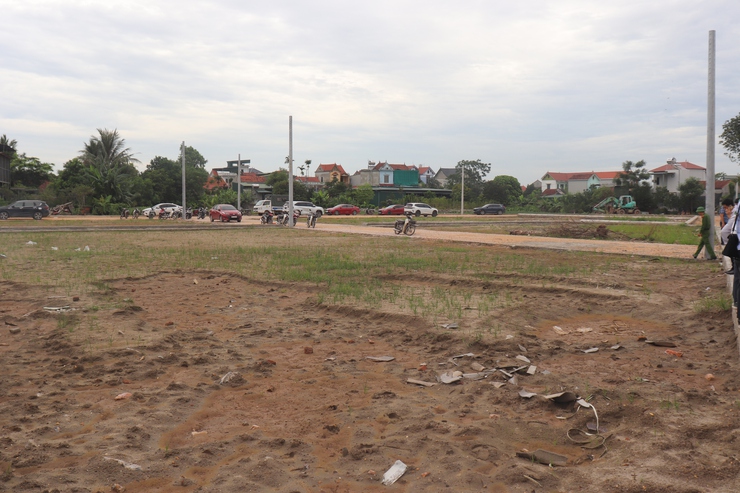 Phú Xuyên thực hiện cưỡng chế thu hồi đất, bảo đảm tiến độ dự án hạ tầng tại thôn Phong Triều- Ảnh 10.