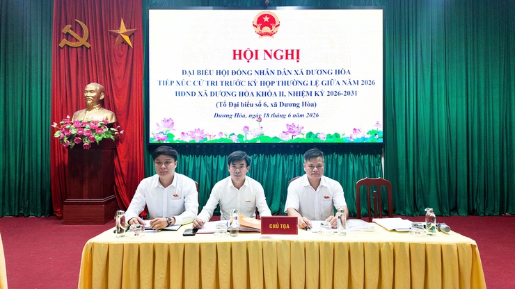 Tổ đại biểu số 6 HĐND xã Dương Hoà tiếp xúc cử tri trước kỳ họp thứ 3 HĐND xã khoá II, nhiệm kỳ 2026-2031- Ảnh 4.