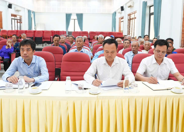 Đại biểu HĐND xã Sơn Đồng tiếp xúc cử tri trước kỳ họp thứ 3 HĐND khóa XXI nhiệm kỳ 2026 - 2031- Ảnh 3.