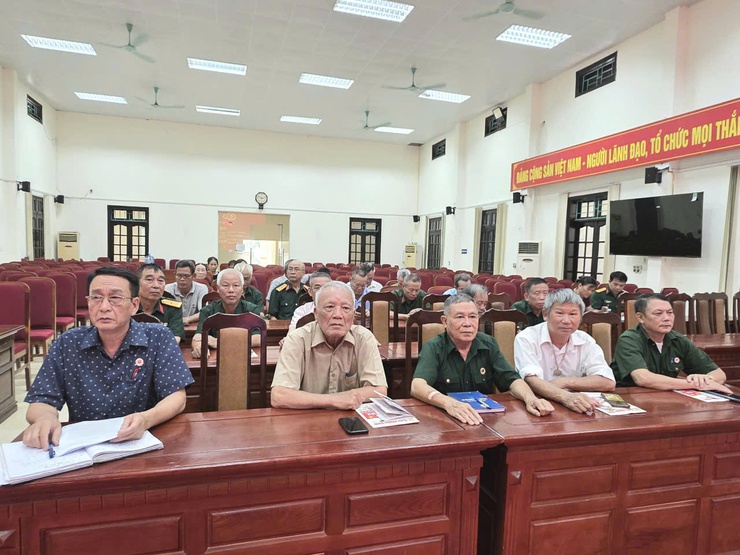 Hội Cựu chiến binh phường Phú Lương đẩy mạnh triển khai nhiệm vụ trọng tâm 6 tháng cuối năm 2026- Ảnh 2.