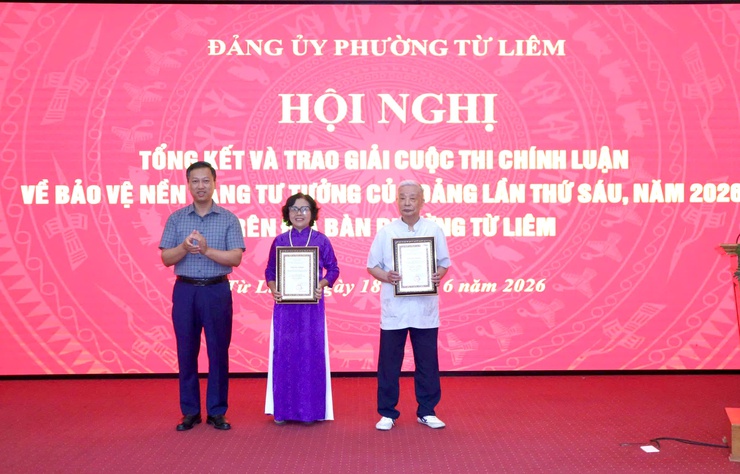 Phường Từ Liêm tổng kết và trao giải Cuộc thi chính luận về bảo vệ nền tảng tư tưởng của Đảng lần thứ Sáu năm 2026- Ảnh 6.