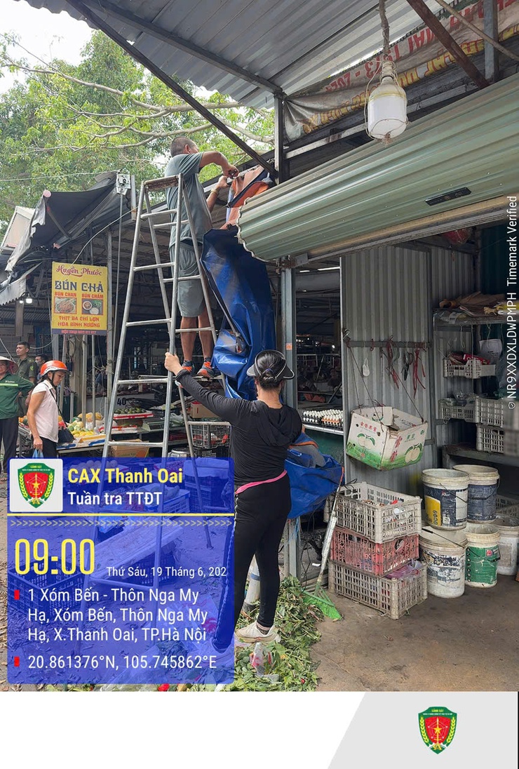 Xã Thanh Oai ra quân lập lại trật tự đô thị khu vực chợ Thanh Mai- Ảnh 9.