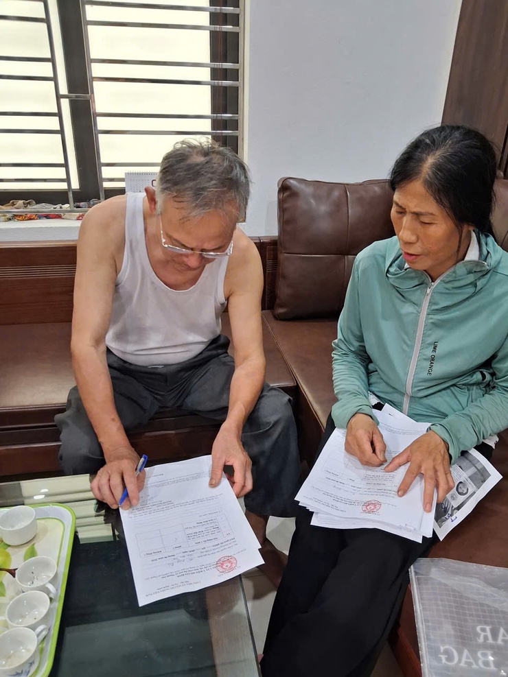 CÁC THÔN, TỔ DÂN PHỐ TRÊN ĐỊA BÀN XÃ THANH OAI BẮT ĐẦU LẤY Ý KIẾN NHÂN DÂN VỀ ĐỀ ÁN SẮP XẾP THÔN, TỔ DÂN PHỐ- Ảnh 8.