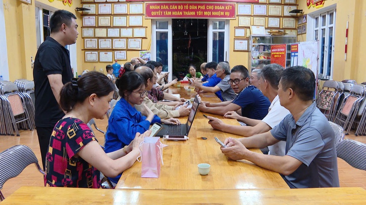 Thanh Trì lan tỏa “Bình dân học vụ số”: Đưa công nghệ đến gần dân bằng những việc làm thiết thực- Ảnh 2.
