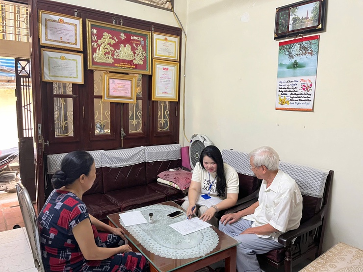 Ngọc Hà hỗ trợ hơn 1.000 trường hợp chứng thực chữ ký ủy quyền nhận lương hưu và trợ cấp BHXH- Ảnh 3.