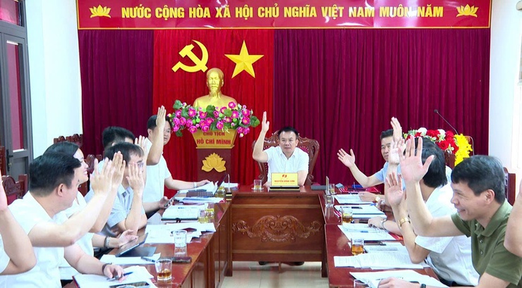 Ban Thường vụ Đảng ủy xã Hát Môn tổ chức Hội nghị BCH Đảng bộ xã- Ảnh 4.