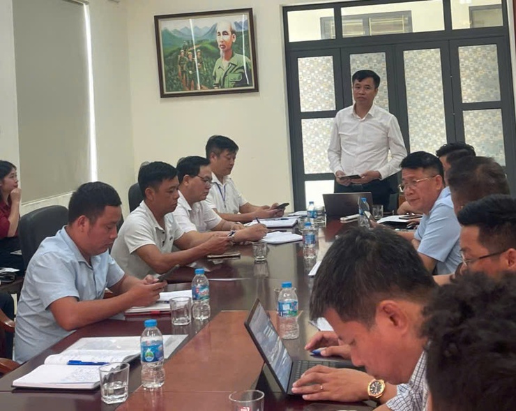 Ban Kinh tế - Ngân sách HĐND xã Bình Minh khảo sát công tác vệ sinh môi trường thu gom rác thải trên địa bàn- Ảnh 4.