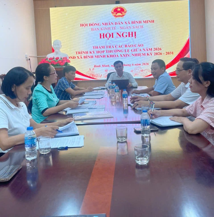 Ban Kinh tế - Ngân sách HĐND xã Bình Minh thẩm tra các nội dung trình Kỳ họp thường lệ giữa năm HĐND xã khóa XXIV- Ảnh 1.