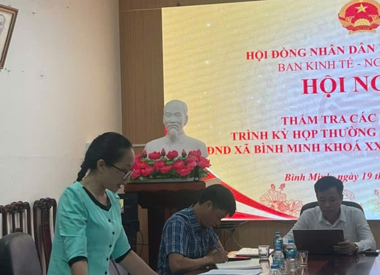 Ban Kinh tế - Ngân sách HĐND xã Bình Minh thẩm tra các nội dung trình Kỳ họp thường lệ giữa năm HĐND xã khóa XXIV- Ảnh 2.