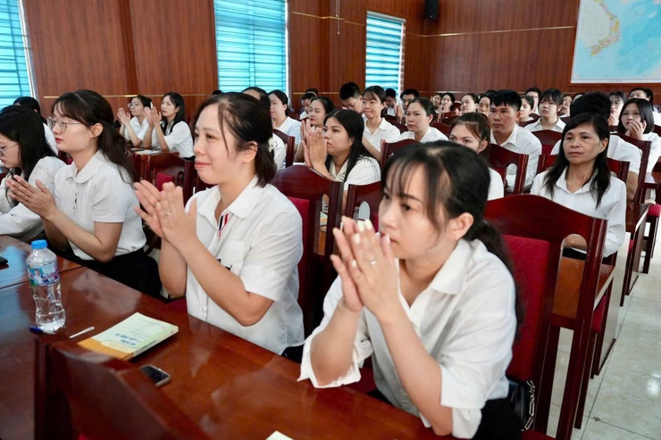Khai giảng lớp Bồi dưỡng Đảng viên mới khóa I năm 2026- Ảnh 2.