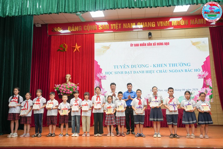 XÃ HƯNG ĐẠO TỔ CHỨC LỄ TUYÊN DƯƠNG, KHEN THƯỞNG HỌC SINH ĐẠT THÀNH TÍCH XUẤT SẮC NĂM HỌC 2025 - 2026; HƯỞNG ỨNG THÁNG HÀNH ĐỘNG VÌ TRẺ EM VÀ HOẠT ĐỘNG HÈ NĂM 2026- Ảnh 18.