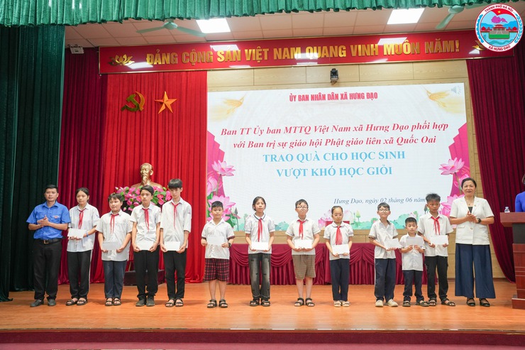 XÃ HƯNG ĐẠO TỔ CHỨC LỄ TUYÊN DƯƠNG, KHEN THƯỞNG HỌC SINH ĐẠT THÀNH TÍCH XUẤT SẮC NĂM HỌC 2025 - 2026; HƯỞNG ỨNG THÁNG HÀNH ĐỘNG VÌ TRẺ EM VÀ HOẠT ĐỘNG HÈ NĂM 2026- Ảnh 21.
