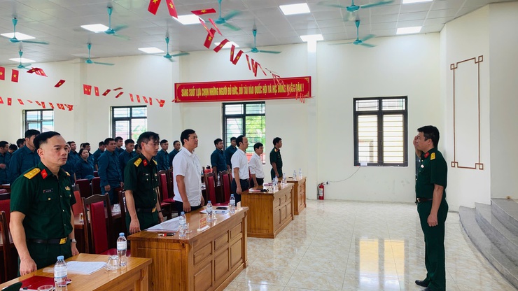 Xã Vật Lại khai mạc huấn luyện dân quân cơ động năm 2026- Ảnh 1.