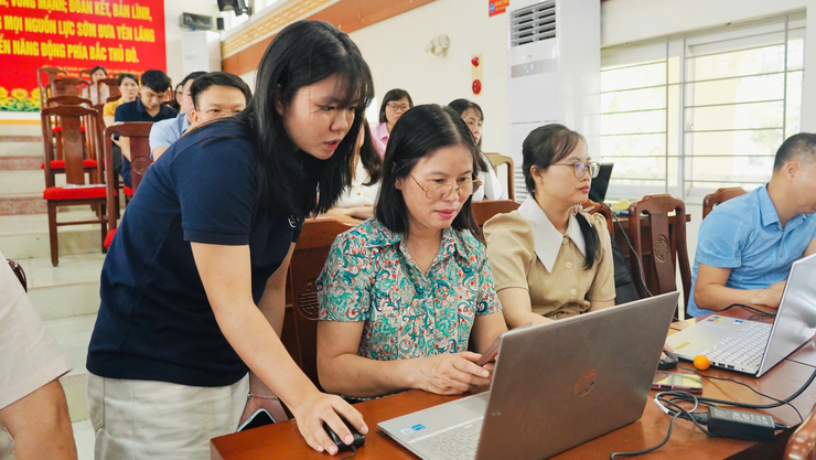 YÊN LÃNG TẬP HUẤN ỨNG DỤNG HỆ THỐNG HANOIWORK TRONG ĐÁNH GIÁ CÁN BỘ- Ảnh 3.