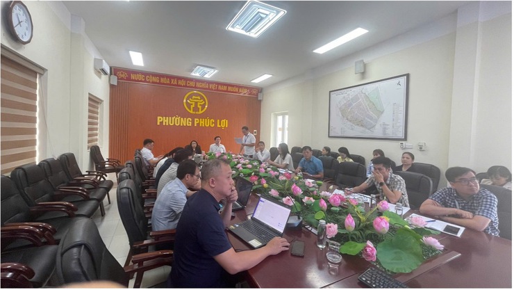 Giao ban giải ngân vốn đầu tư công, giải phóng mặt bằng (GPMB) và tiến độ triển khai các dự án- Ảnh 1.
