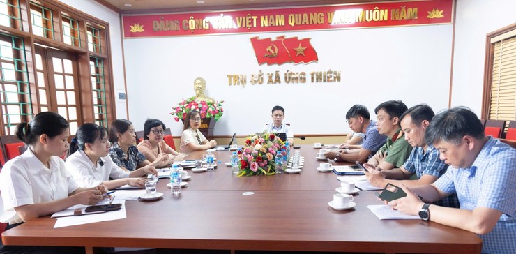 XÃ ỨNG THIÊN THAM DỰ HỘI NGHỊ TRỰC TUYẾN TOÀN QUỐC QUÁN TRIỆT CÔNG TÁC TỔ CHỨC KỲ THI TỐT NGHIỆP THPT NĂM 2026- Ảnh 1.