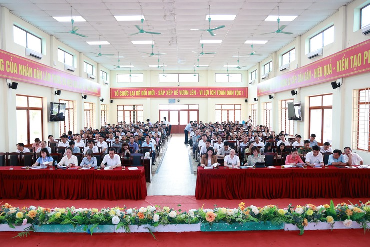 TRUNG GIÃ TRIỂN KHAI ĐỀ ÁN SẮP XẾP CÁC THÔN TRÊN ĐỊA BÀN XÃ - Ảnh 3.