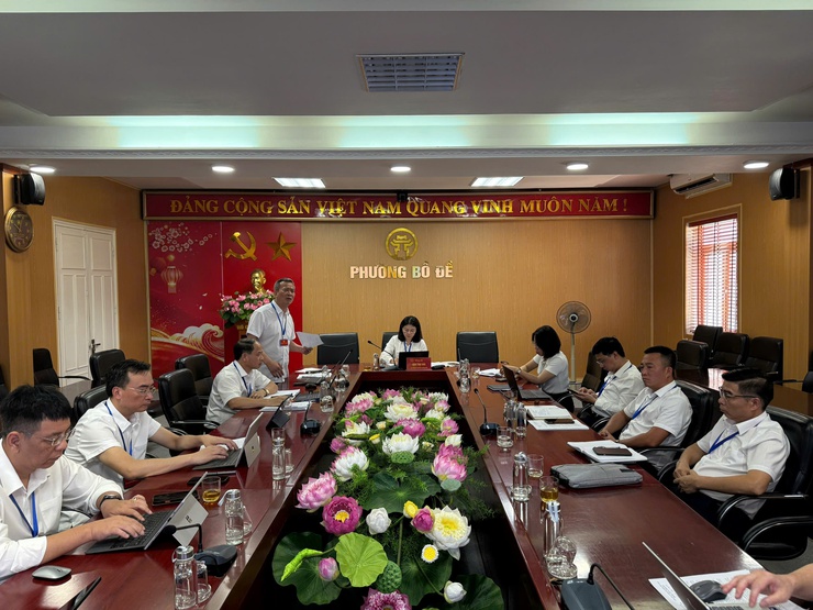 Thường trực HĐND phường Bồ Đề triển khai kế hoạch giám sát tiến độ giải ngân các dự án và việc lấy ý kiến nhân dân về đồ án quy hoạch, dự án đầu tư trên địa bàn phường.- Ảnh 1.