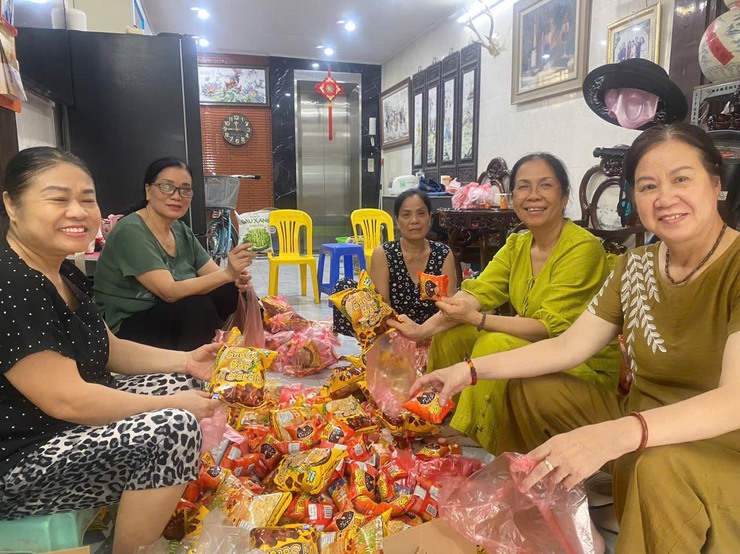 Tưng bừng Ngày Quốc tế Thiếu nhi 1/6 tại các tổ dân phố trên địa bàn phường- Ảnh 5.