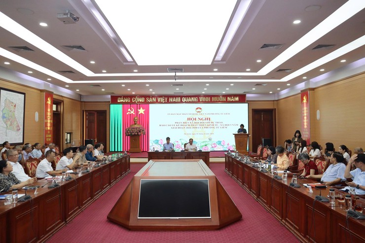 Mặt trận Tổ quốc phường Từ Liêm tổ chức hội nghị phản biện xã hội đối với dự thảo Kế hoạch phát triển kinh tế - xã hội giai đoạn 2026 – 2030- Ảnh 1.