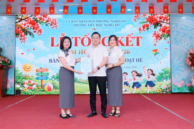 LỄ TỔNG KẾT NĂM HỌC 2025 - 2026 VÀ BÀN GIAO HỌC SINH VỀ SINH HOẠT HÈ- Ảnh 4.