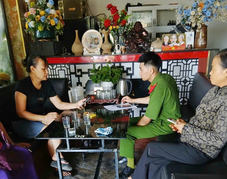 Xuân Mai đẩy mạnh hỗ trợ người dân tích hợp tài khoản an sinh xã hội, cấp chữ ký số cá nhân trên VNeID- Ảnh 4.